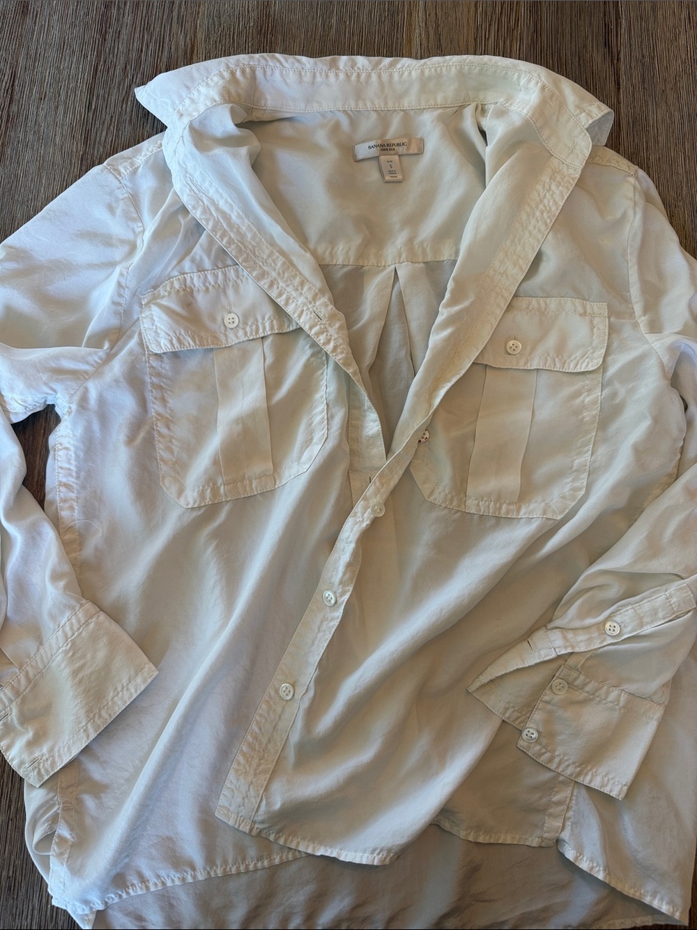 Banana Republic 100% Silk Light Cream Button-Front Shirt
